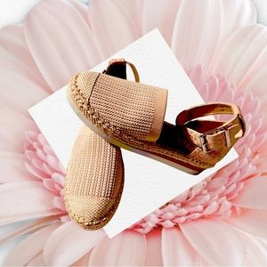 New Vince Camato pink Salamon wedge wrap around Sandles